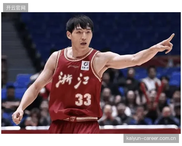 本赛季季后赛顶薪球员普遍表现不佳,高薪与胜利的转化率引发联盟热议。 本赛季季后赛顶薪球员普遍表现不佳,高薪与胜利的转化率引发联盟热议。
